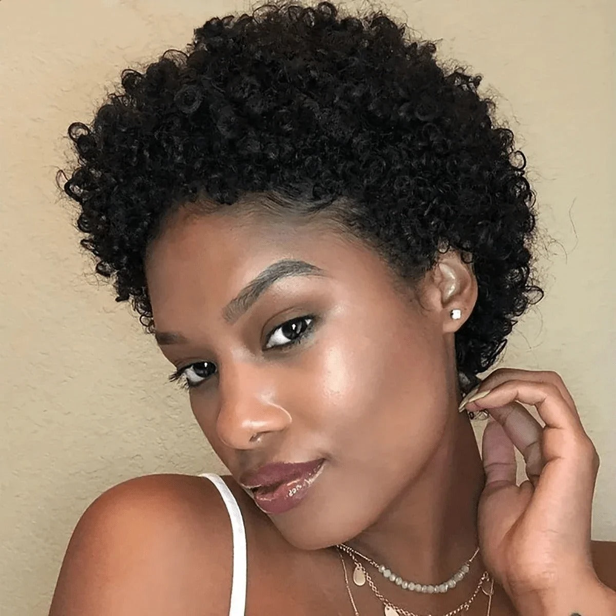 Perruques cheveux courts noir pixie cut afro