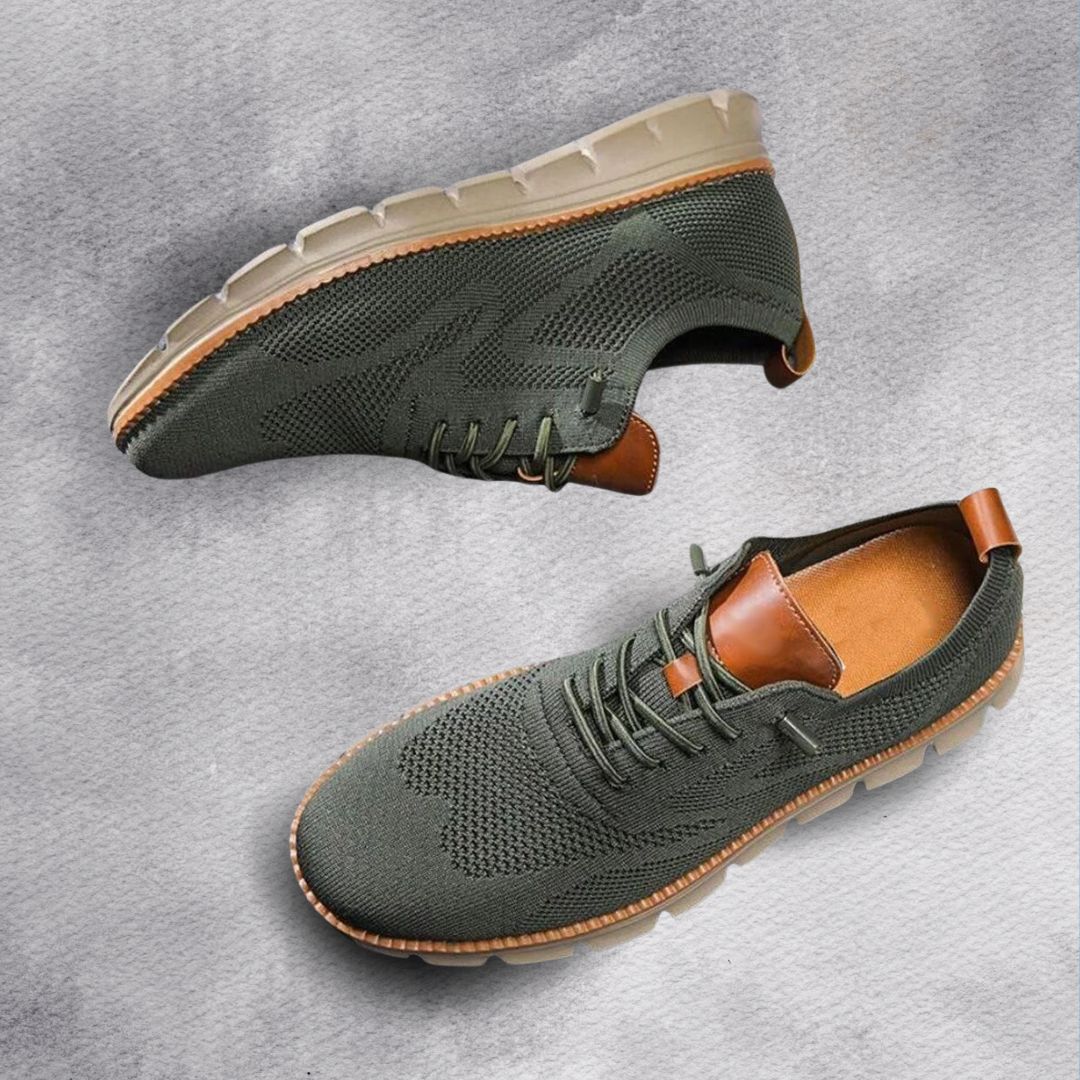 Lightweight Walking Shoes with Breathable Upper and Soft Sole for Men