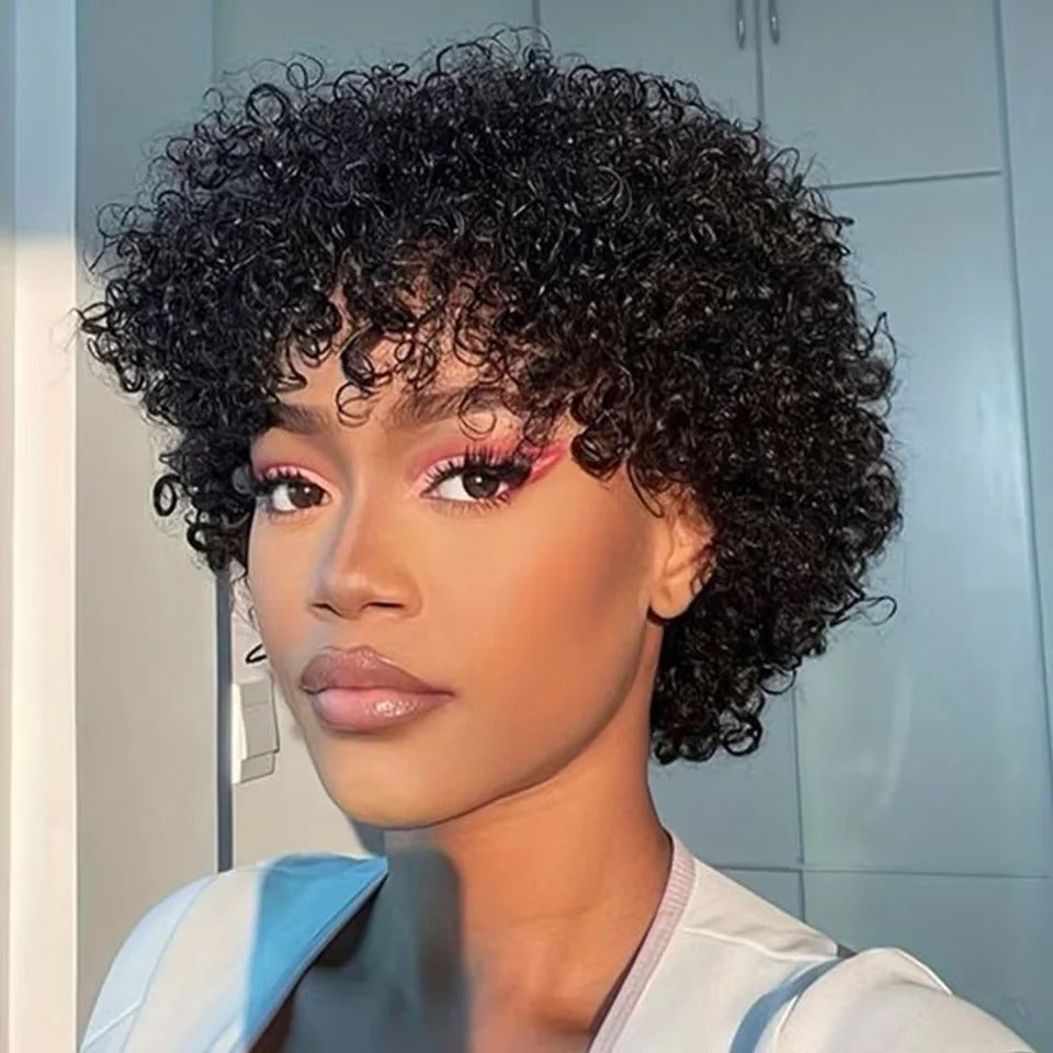 Perruques courtes bouclées cheveux humains coupe lutin