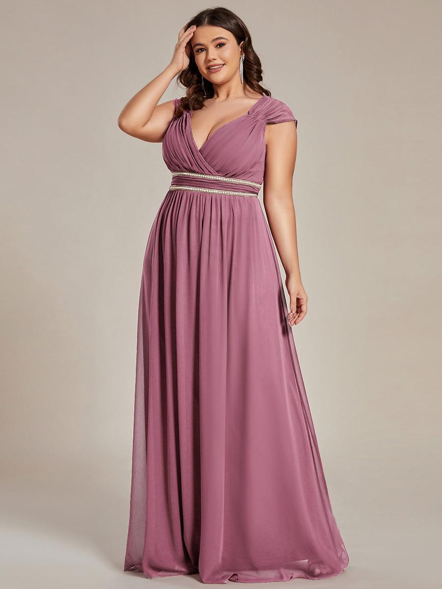 Robe longue de demoiselle d'honneur froncée à col en V
