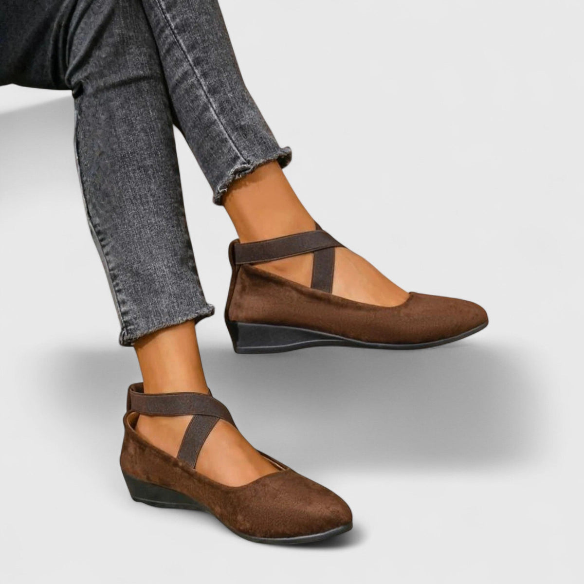 Crossover Strap Flat Shoes with Ankle Wrap and Rounded Toe for Women