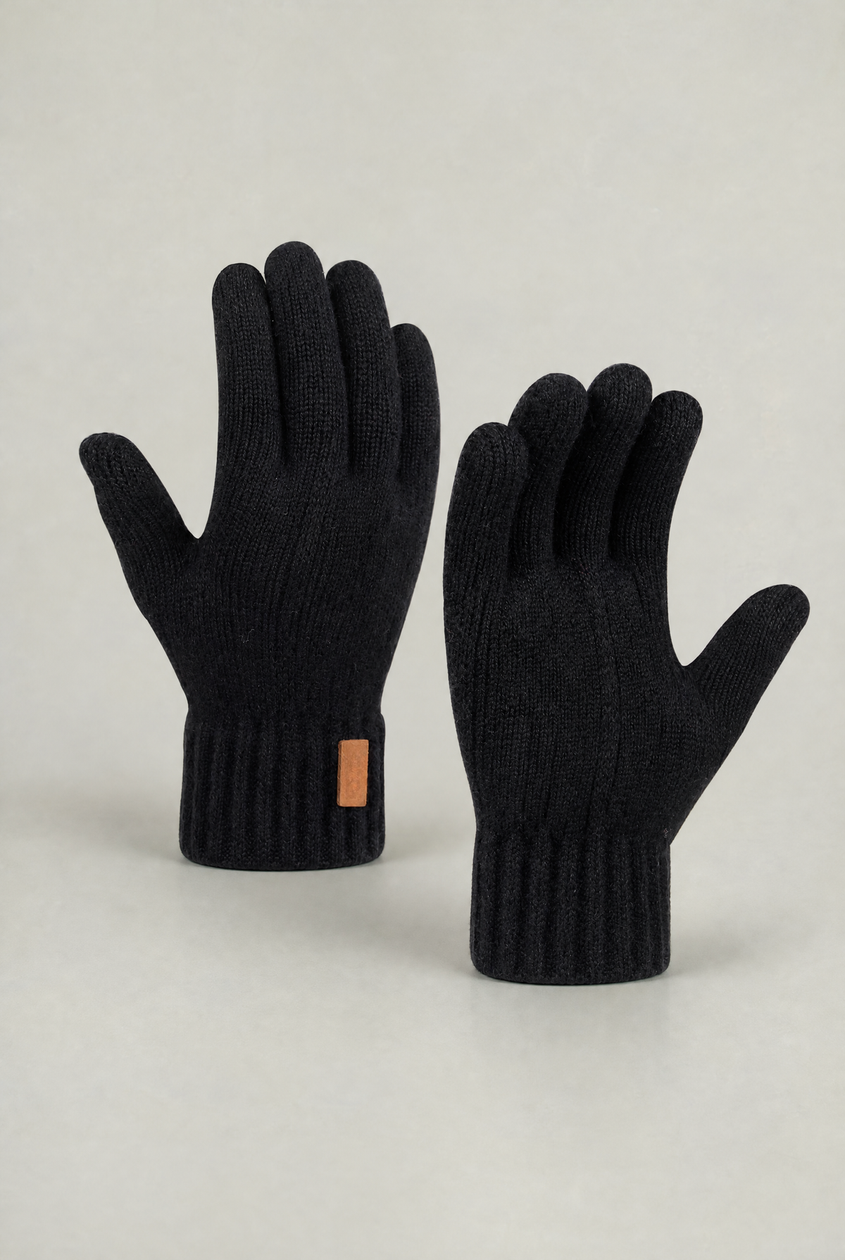 Touchscreen Winter Gloves with Ribbed Cuffs and Warm Lining for Men