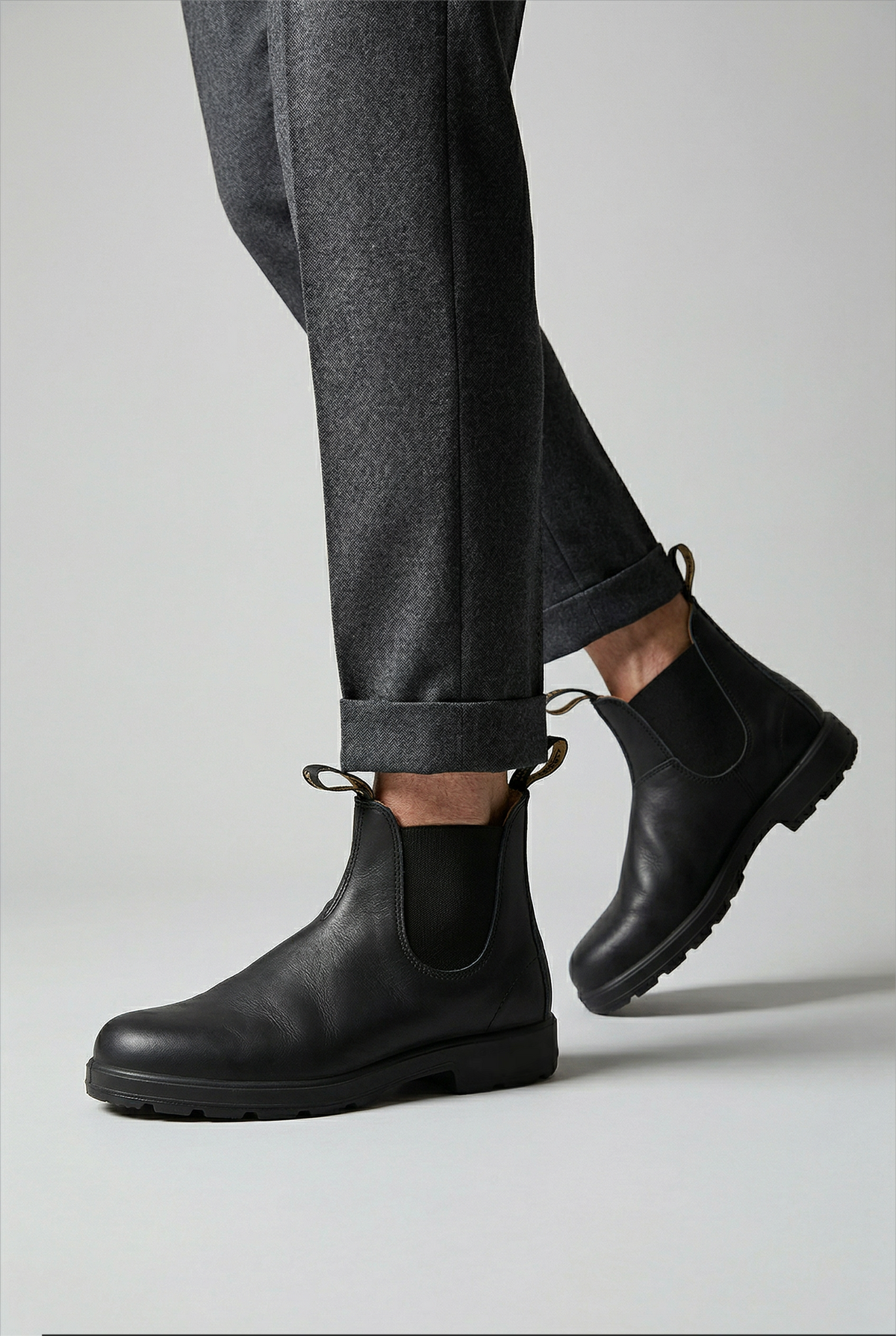 Classic Chelsea Boots with Elastic Side Panels and Pull Tabs for Men