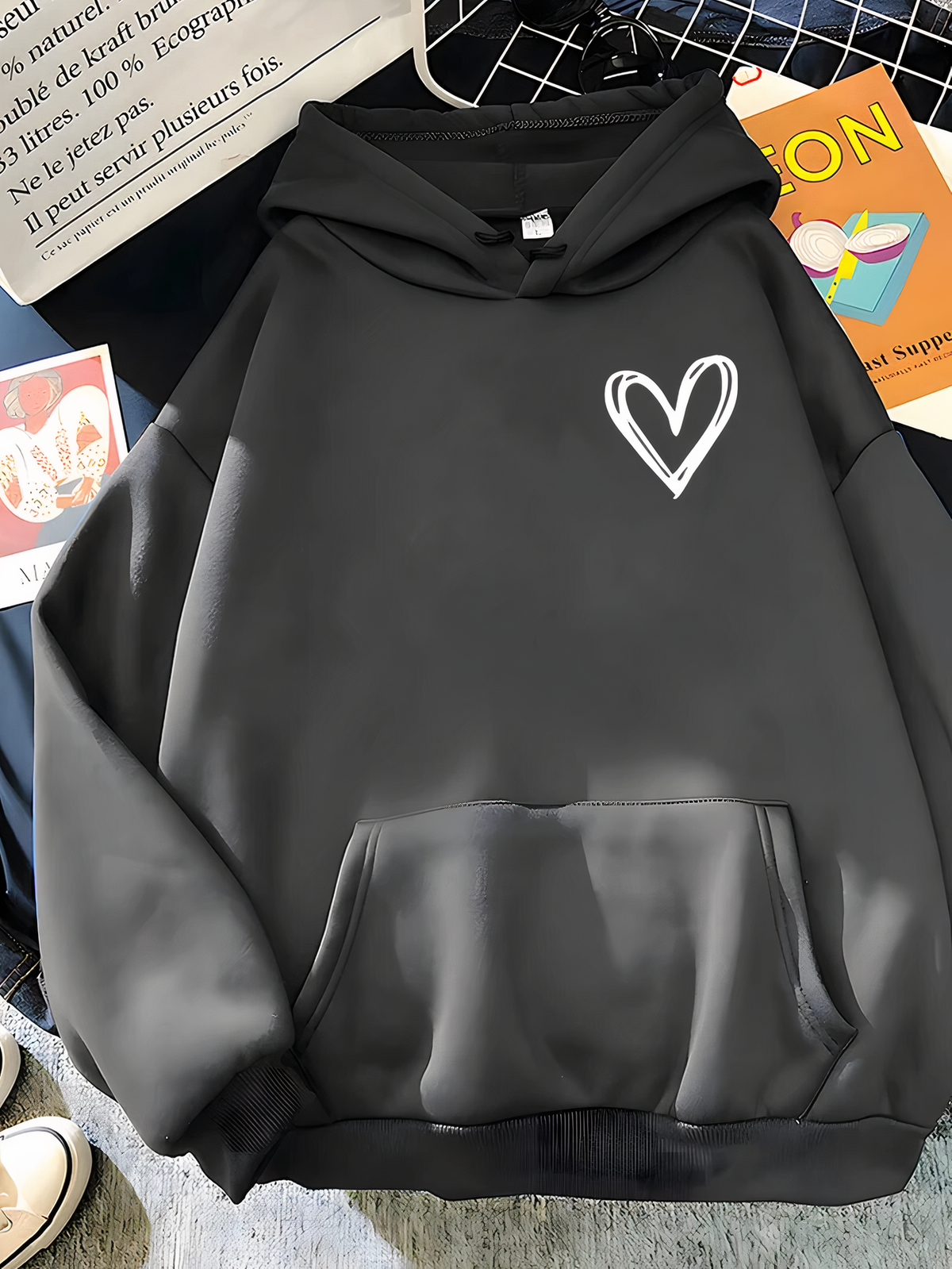 Hoodie met capuchon en geborduurd hartje
