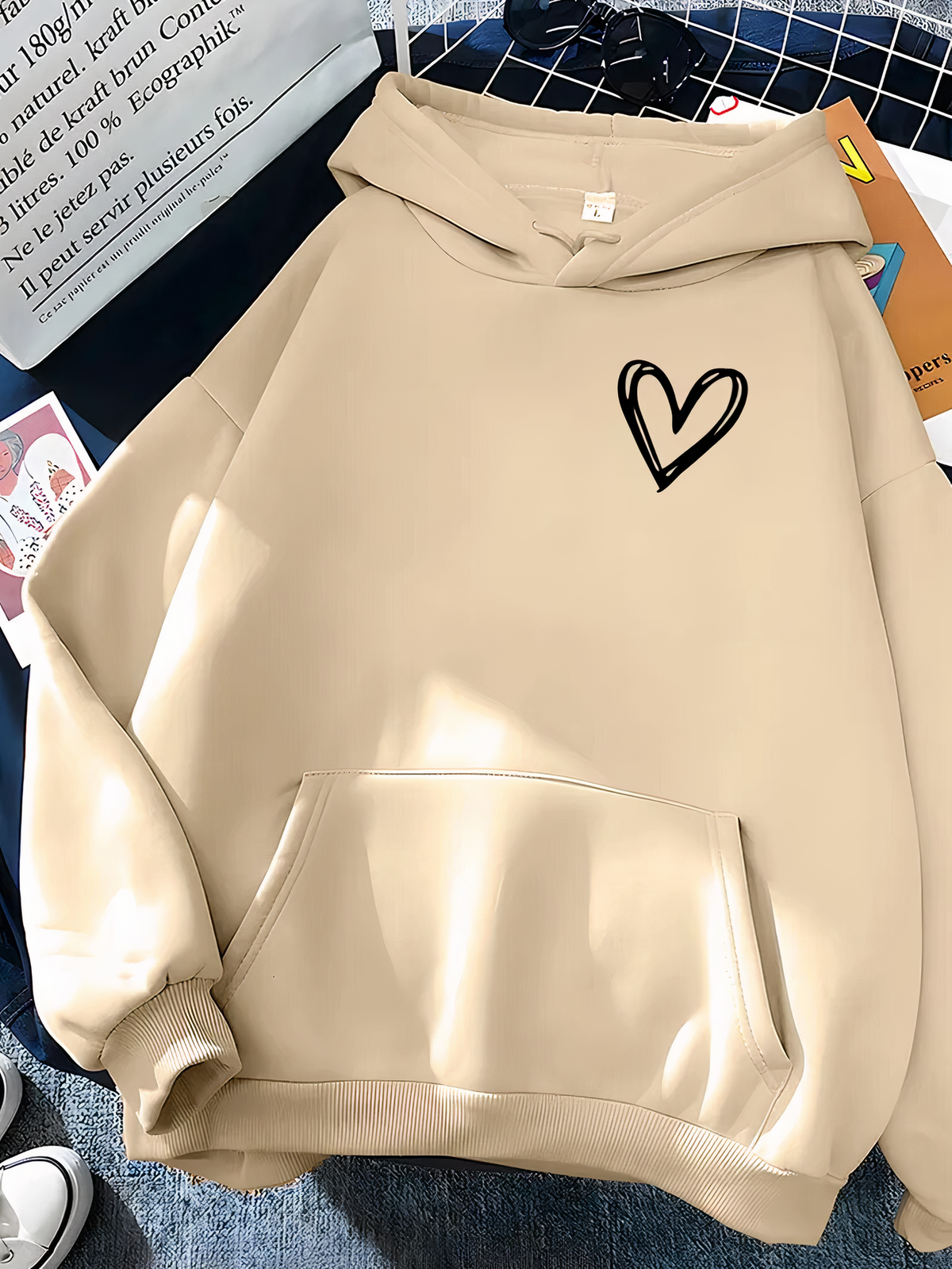 Hoodie met capuchon en geborduurd hartje