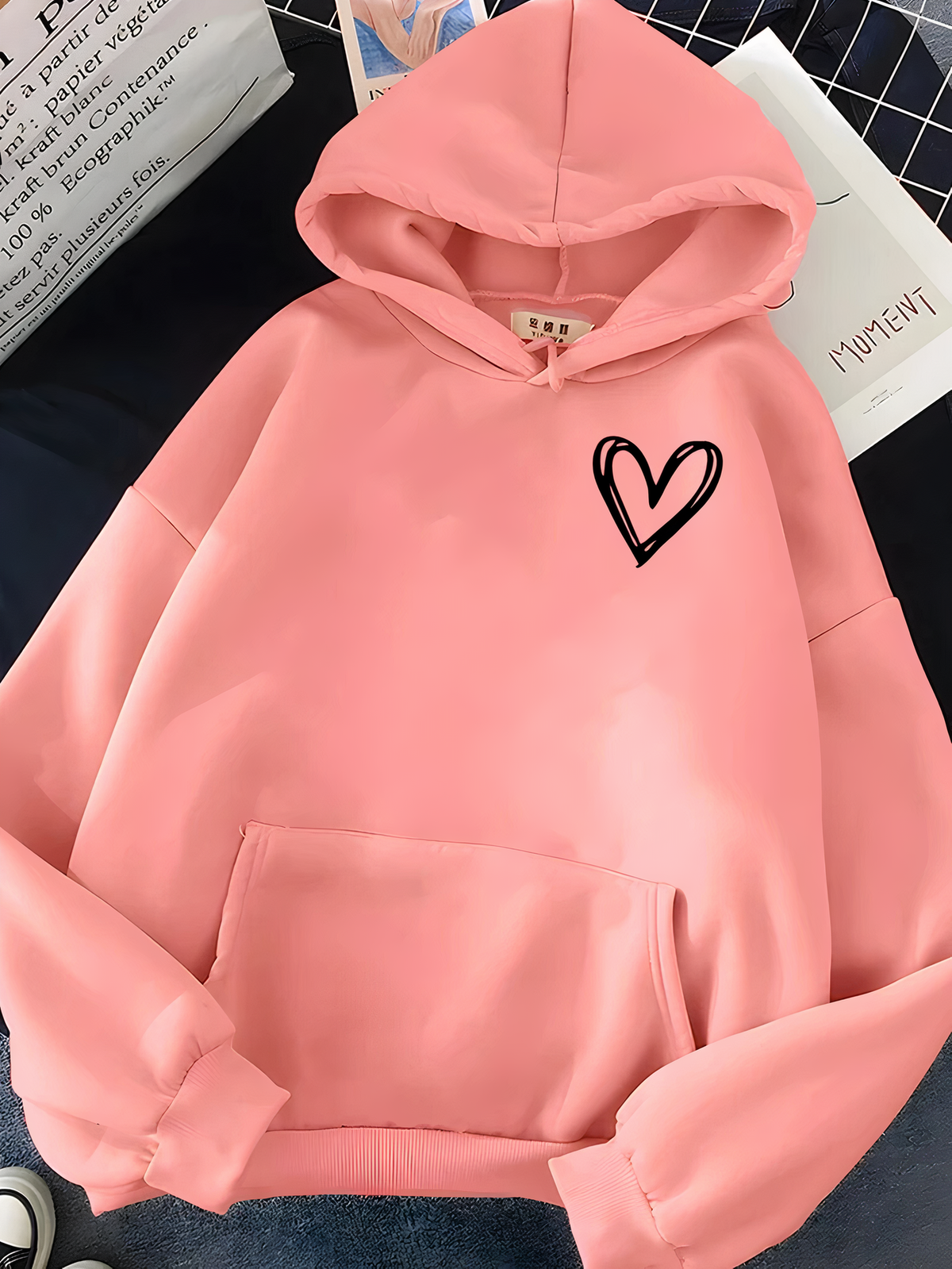 Hoodie met capuchon en geborduurd hartje