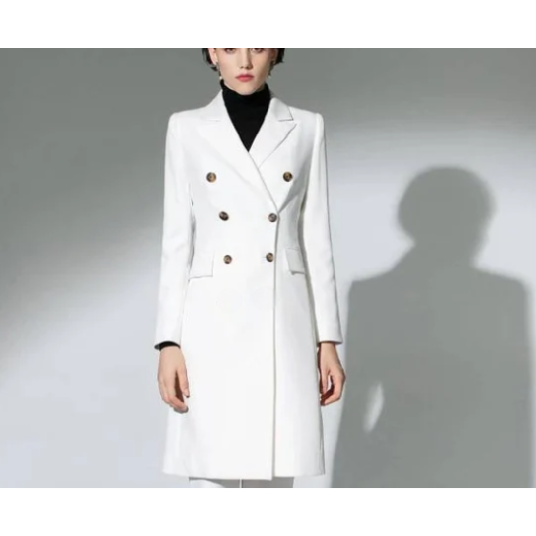 Cappotto lungo invernale da donna elegante e raffinato