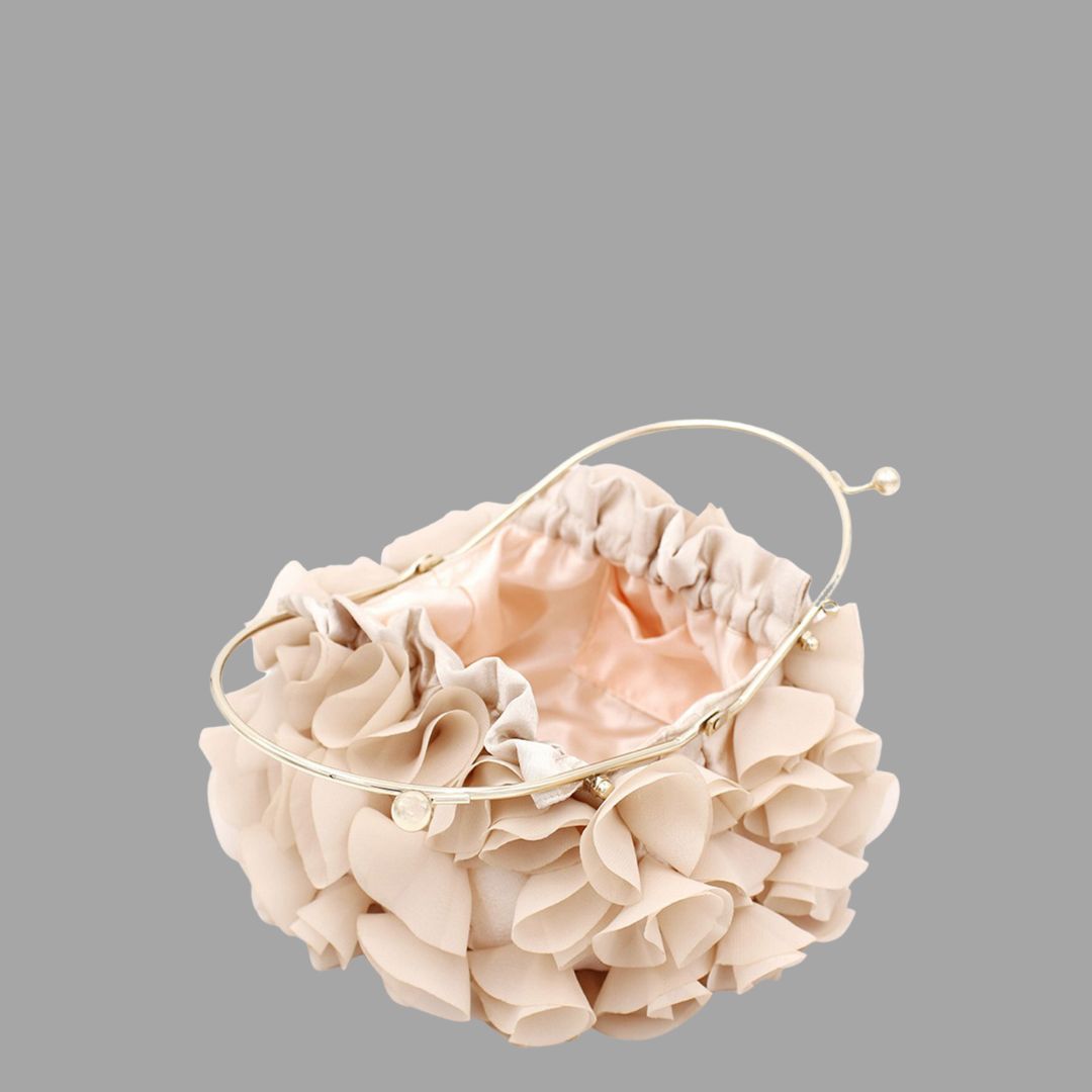 Floral petal bag with elegant and practical removable chain