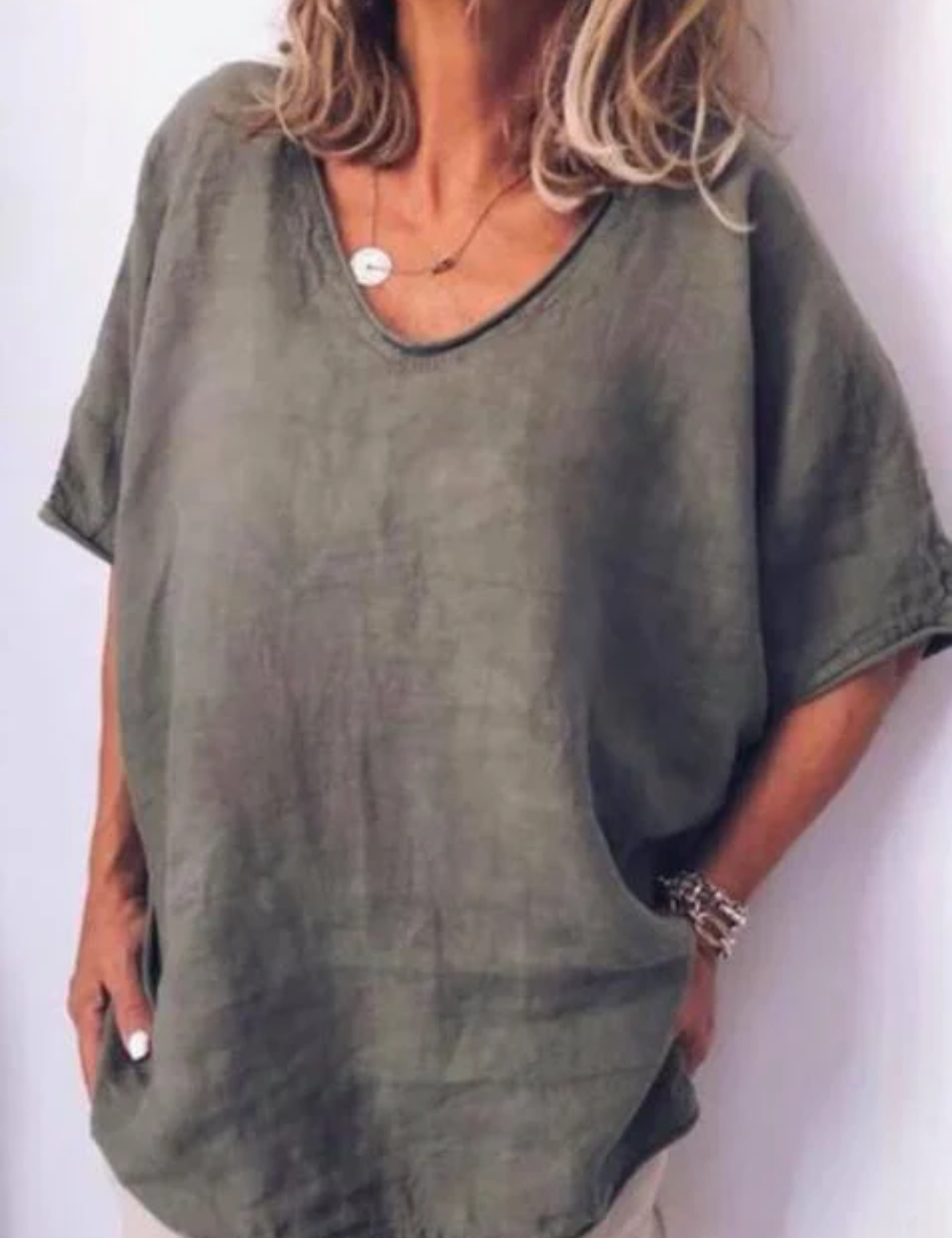 T-shirt Femme Oversized Blanc pour un style décontracté