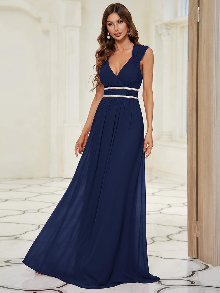 Robe longue de demoiselle d'honneur froncée à col en V
