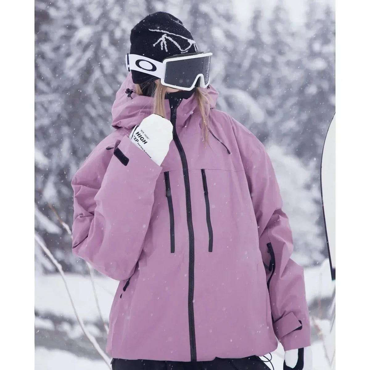 Insulated Ski Jacket with Hood and Waterproof Zip Pockets for Women