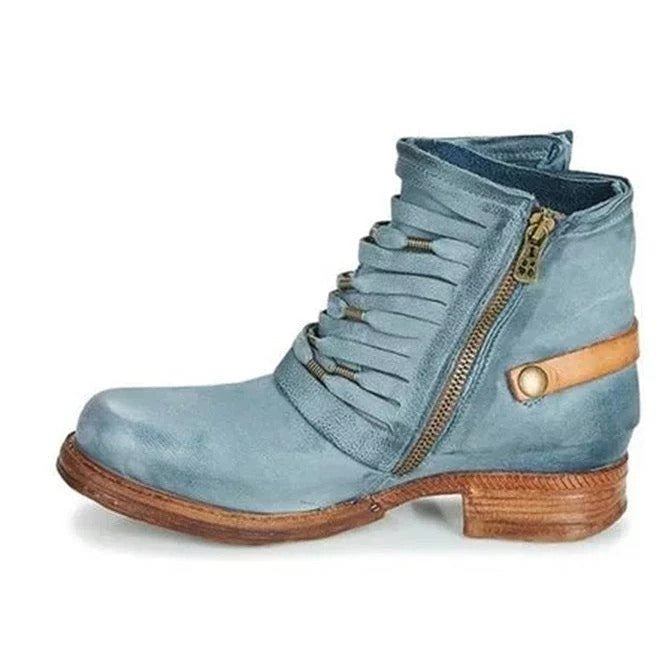Flache Stiefeletten im rockigen Boho-Stil