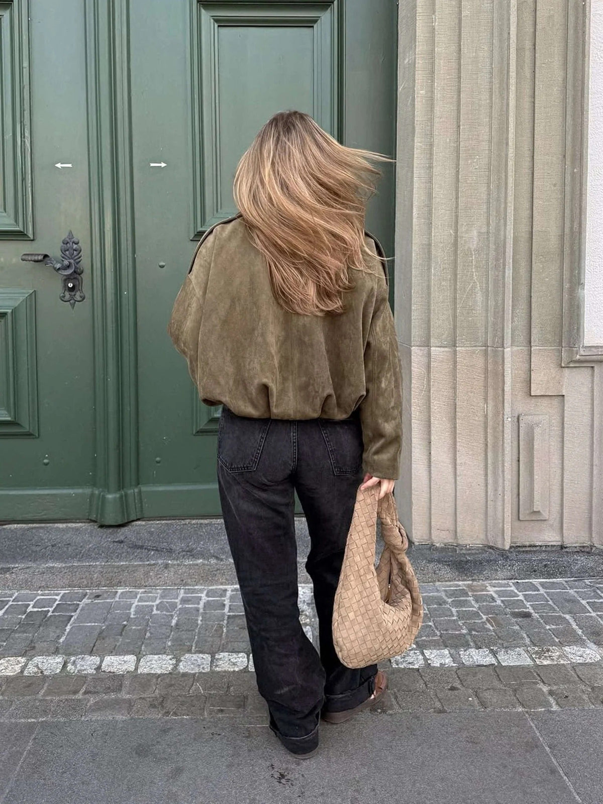 Cropped Bomber Jacket with Pointed Collar and Gathered Hem for Women