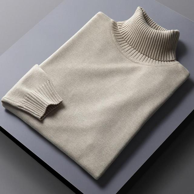 Pull col roulé élégant unicolore pour homme