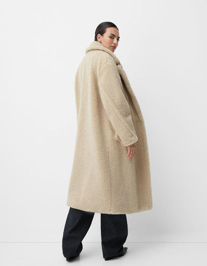 Manteau Teddy long élégant avec col et boutons