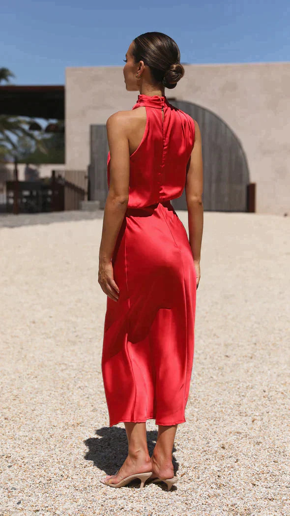 Elegant sparkling long dress for all occasions