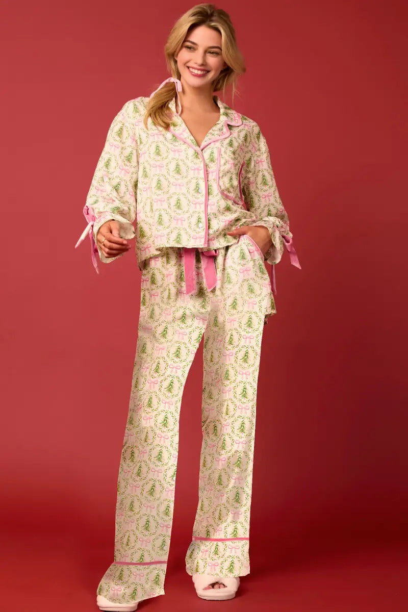 Chique winterpyjama set met feestelijke motieven