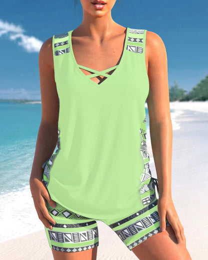 Set Tankini a Motivi per uno Stile Seducente e Confortevole
