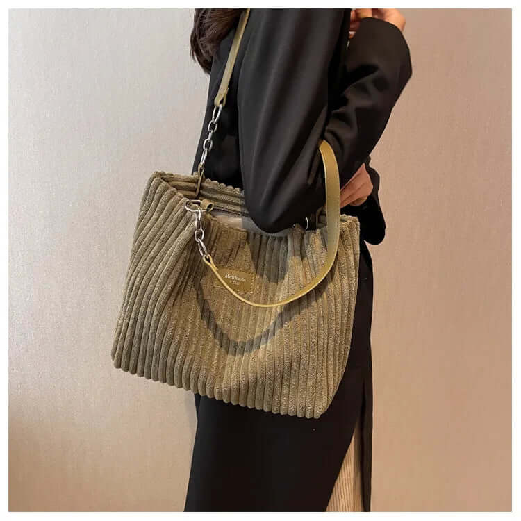 Sac en velours fourre-tout côtelé pour femme - Élégance et style raffinés