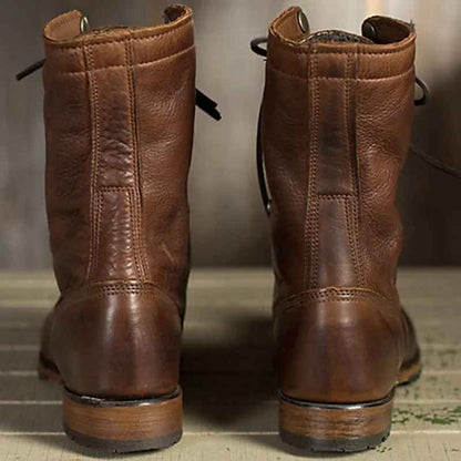 Bottes montantes à lacets au style militaire vintage