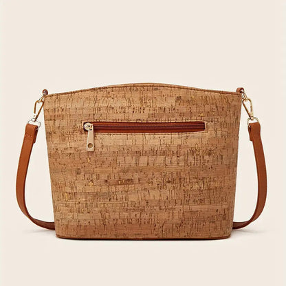 Chic ethnic-style bag perfect for all your outings