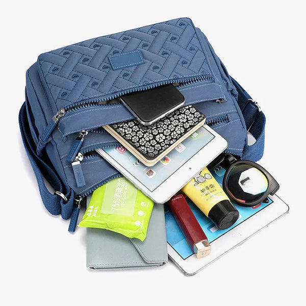 Elegant and Refined Shoulder Bag for Women