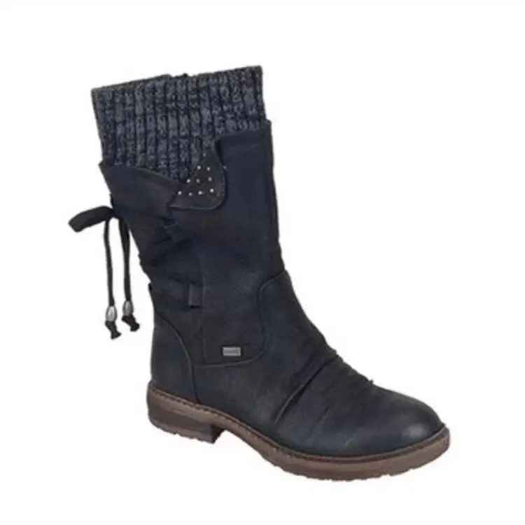 Bottines montantes ornées de clous au style rock