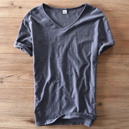 T-shirt tendance pour un style décontracté et moderne