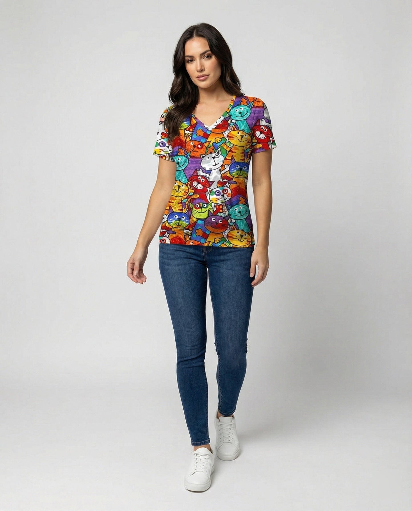 T-shirt confort à motif de chats coloré pour femmes