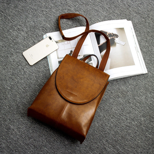 Fashion backpack for women, ideal for a modern and stylish look