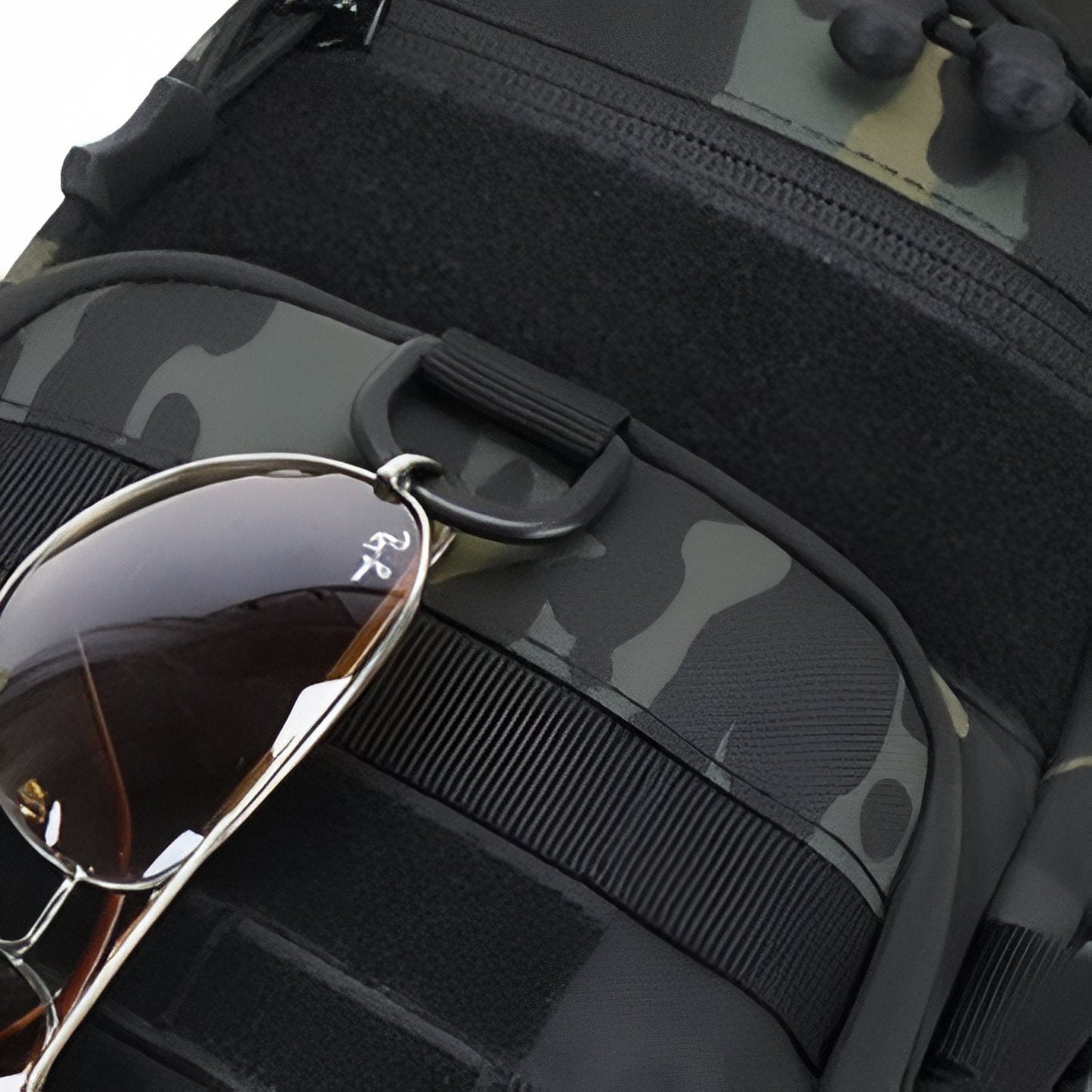 Sac Bandoulière Homme Idéal pour les Sorties en Randonnée