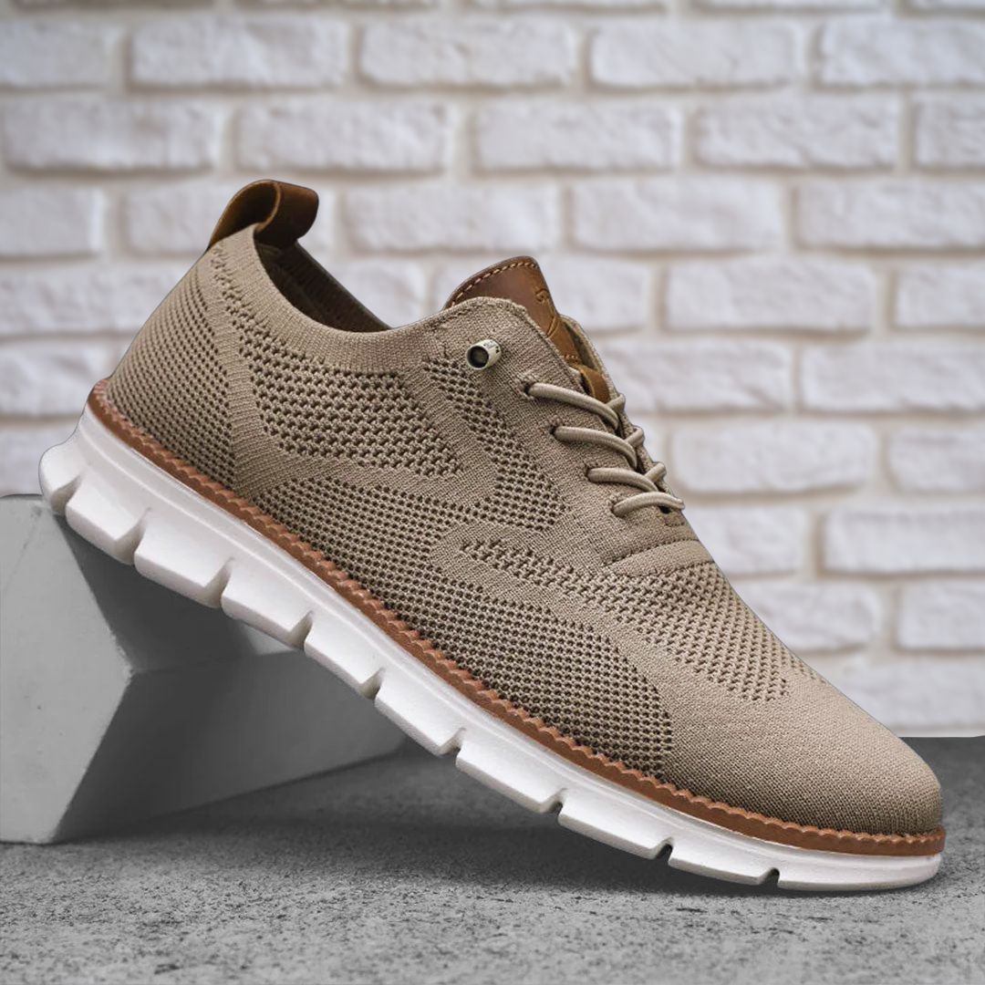 Lightweight Walking Shoes with Breathable Upper and Soft Sole for Men