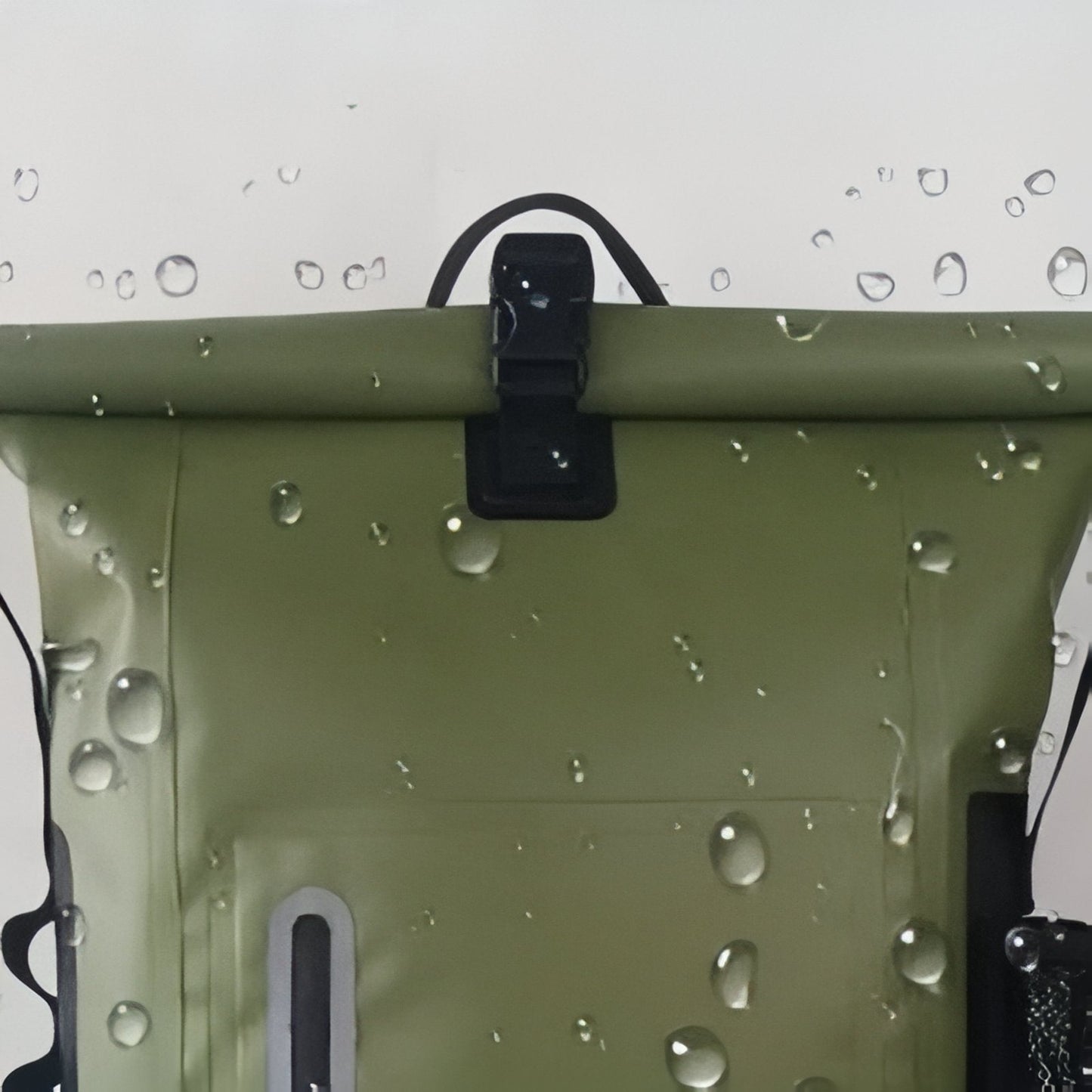 Sac à Dos de Randonnée Imperméable 30 Litres pour Aventuriers Outdoors