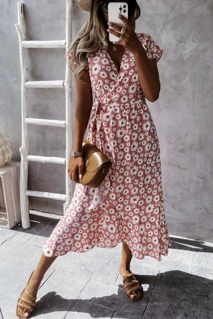 Robe Midi Appréciée avec Motif de Marguerites Éclatantes