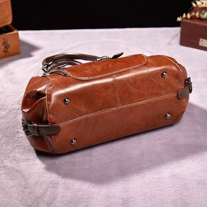 Sac à main rétro chic pour une touche élégante et intemporelle