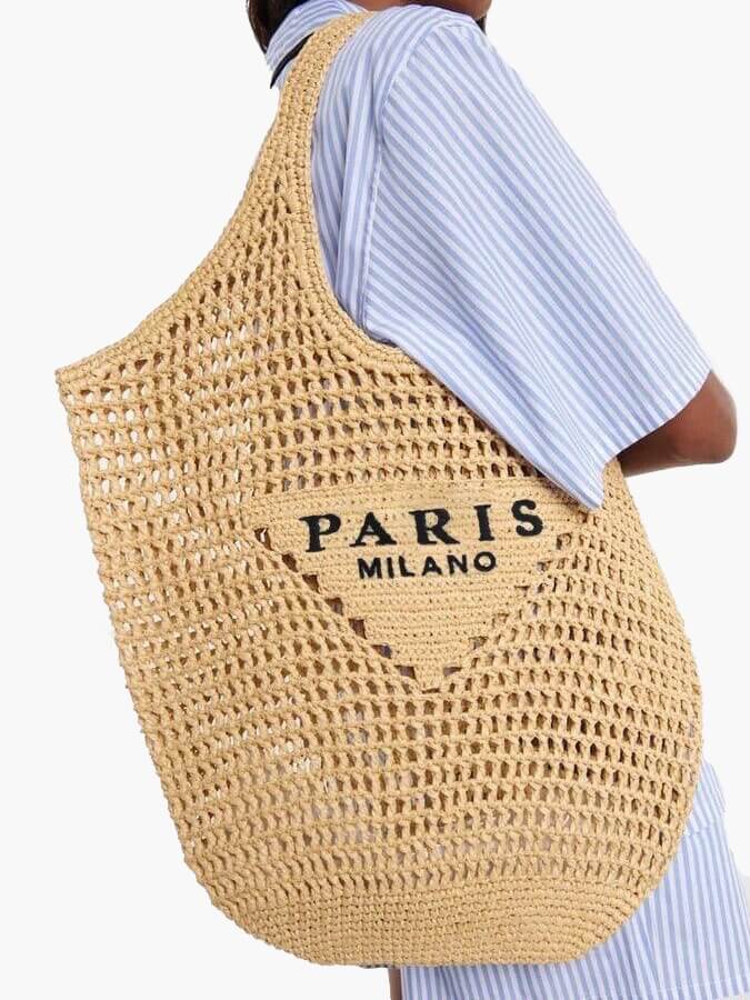 Elegant and Practical Handbag for a Stylish and Functional Everyday Look