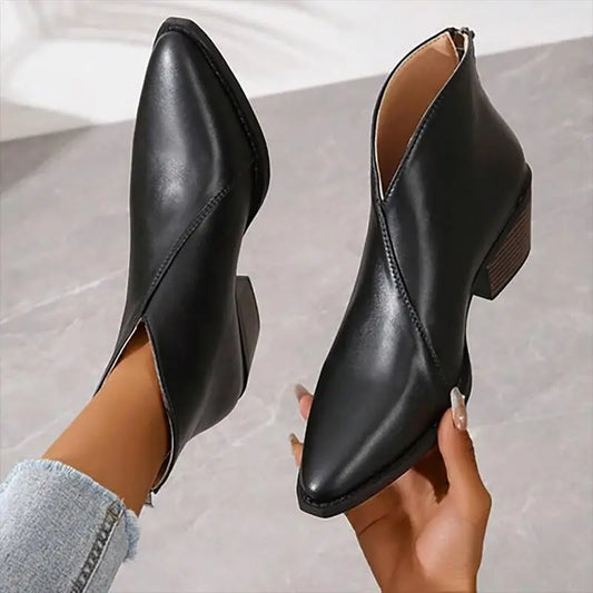 Bottines découpe asymétrique