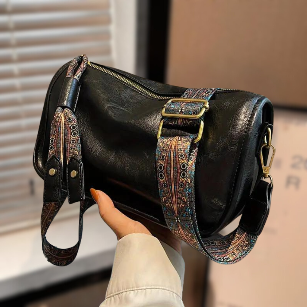 Un sac à bandoulière distinctif au design élégant et raffiné