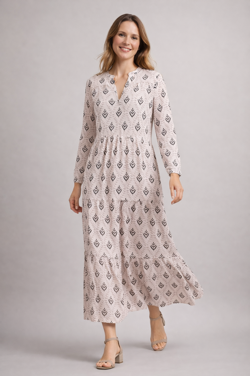 Robe d'été romantique pour des journées ensoleillées et élégantes