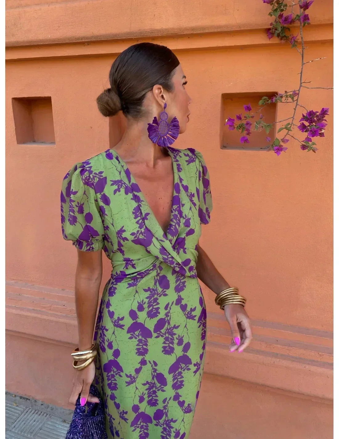 Robe Midi Chic pour une Élégance Assurée en Toute Occasion