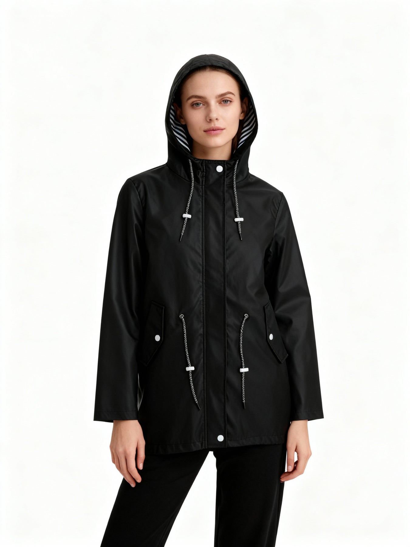 Manteau urbain déperlant avec capuche