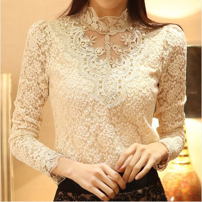 Blouse en dentelle ajourée au style victorien pour femme