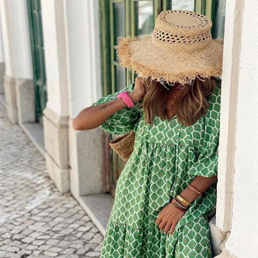 Casual dress with a chic style, comfortable for everyday wear