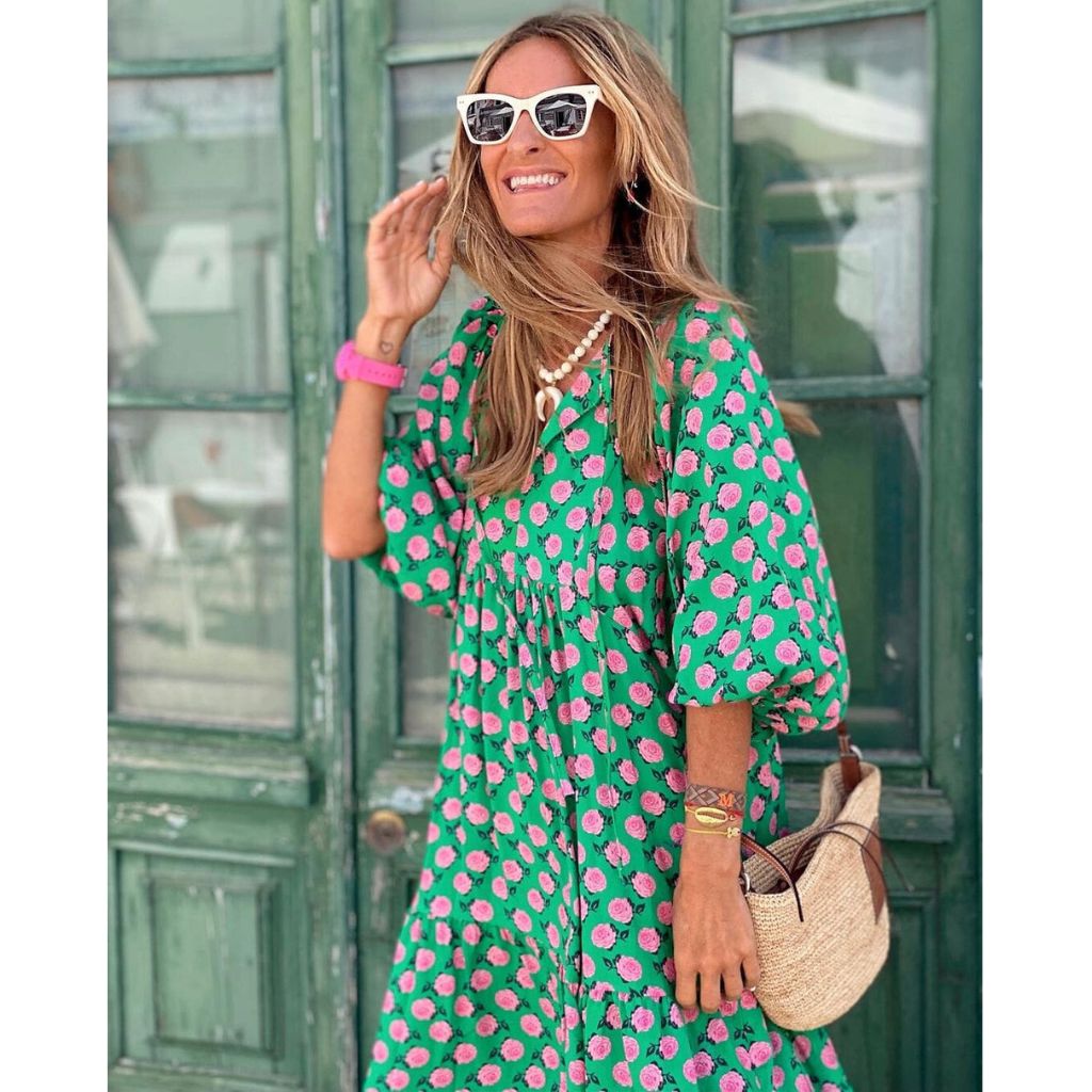 Casual dress with a chic style, comfortable for everyday wear