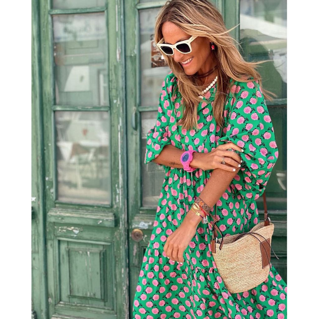 Casual dress with a chic style, comfortable for everyday wear
