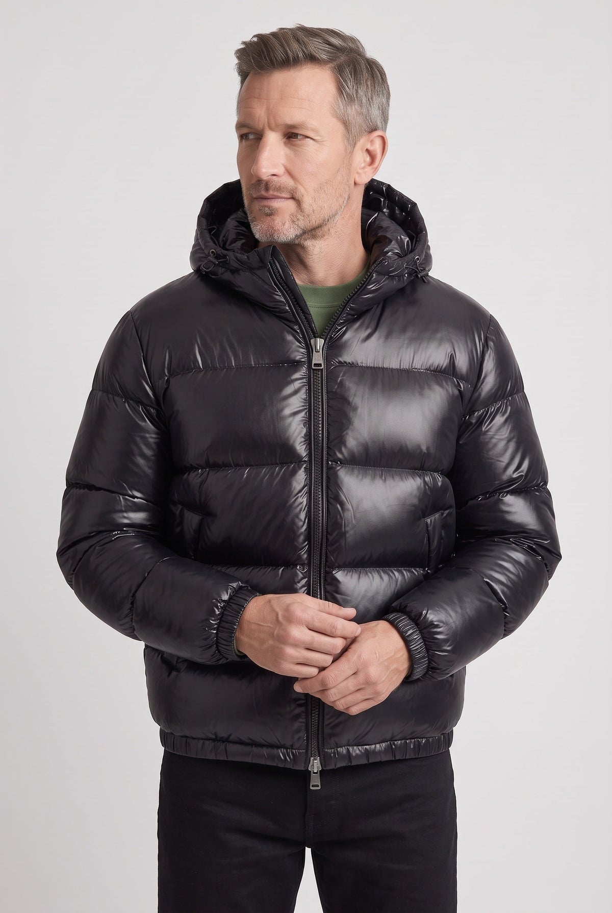 Puffer Jacket with Adjustable Hood and Warm Insulation for men