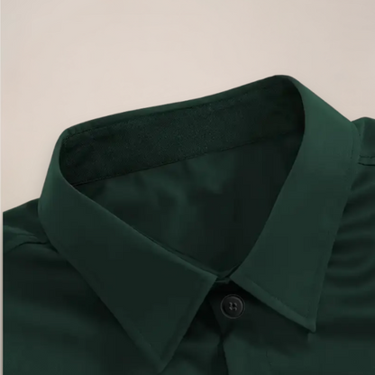 Slim Fit Dress Shirt with Spread Collar and Long Sleeves for Men