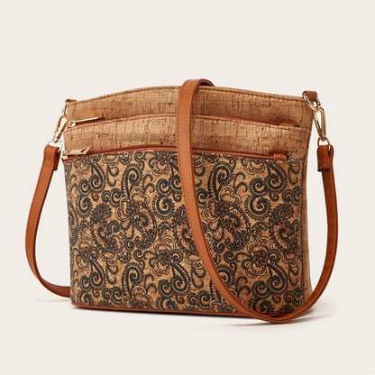 Chic ethnic-style bag perfect for all your outings