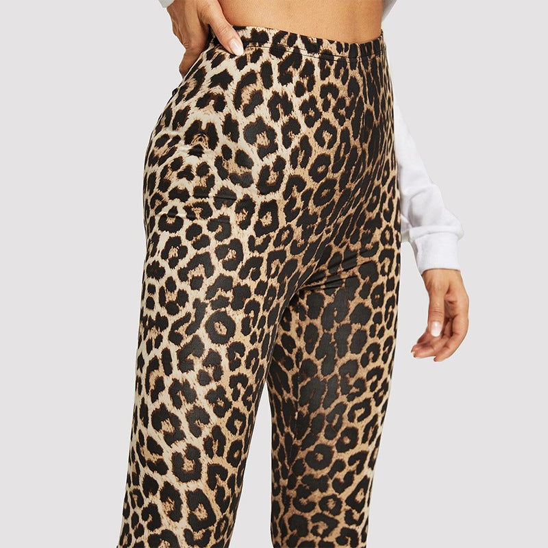 Leggings leopardati eleganti da donna