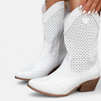 Bottes western mi-hautes à perforations